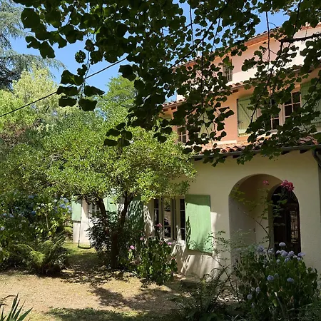 Les Cedres Feriehus